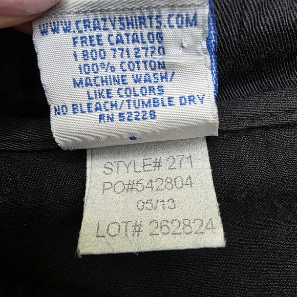 Crazy Shirts Maui Hawaii Club Logo Henley Sweatshirt - Black - Small - Picture 10 of 10